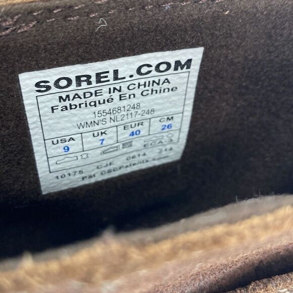 New Sorel Toronto Mid Wedge Bootie Leather Brass Buckle -Brown size 9 - Picture 9 of 13